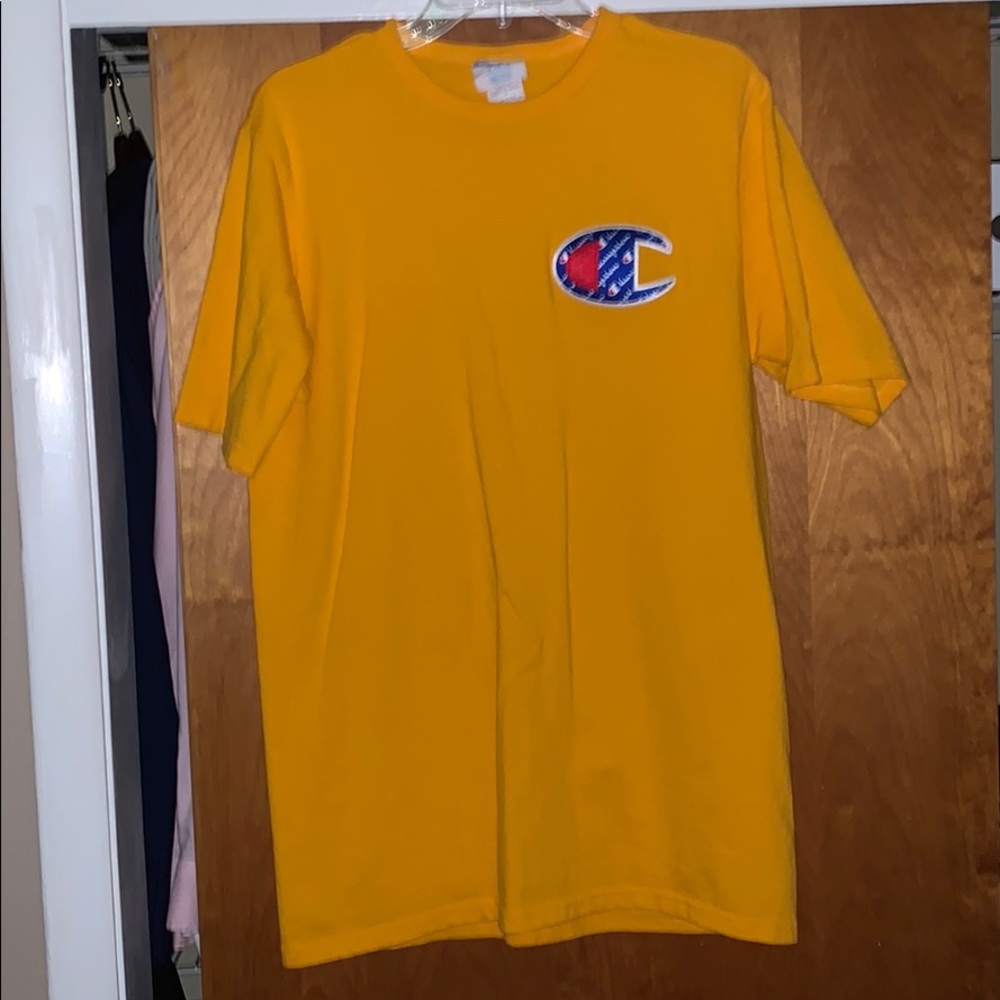 Champion T-shirt